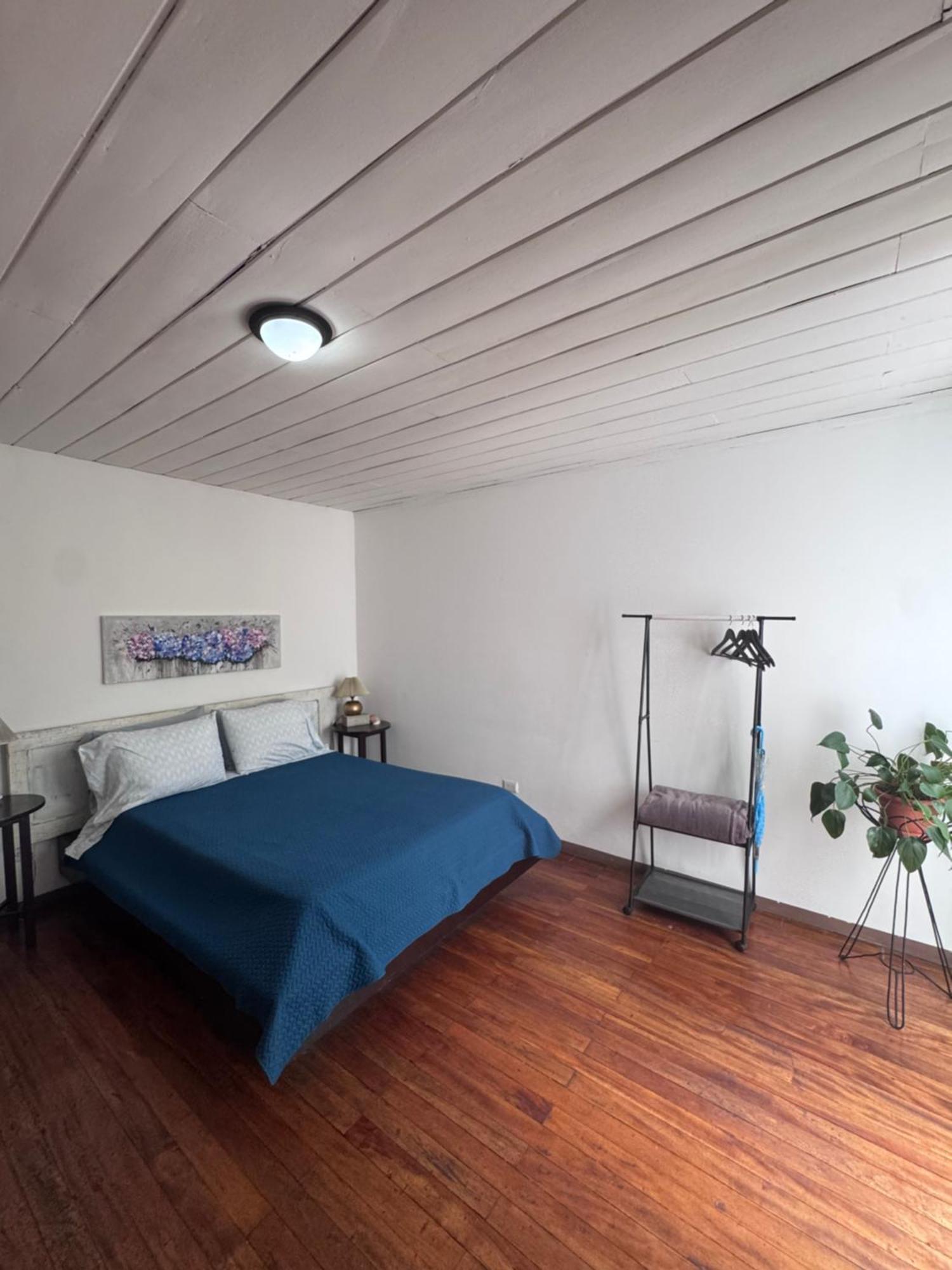 Tico Experience In A Family-friendly Neighborhood Apartment *